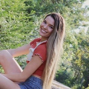 Meet your Posher, Kameron